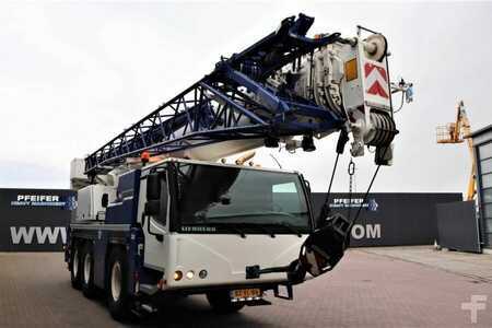 Liebherr LTM1050-3.1 6x4 Drive And 6-Wheel Steering, 50t Ca