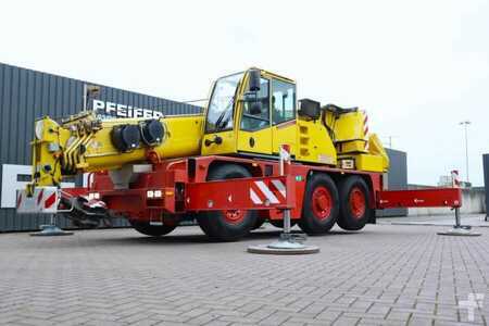 Demag AC-40 City 6x6 Drive And 6 Wheel Steering, 40t Cap