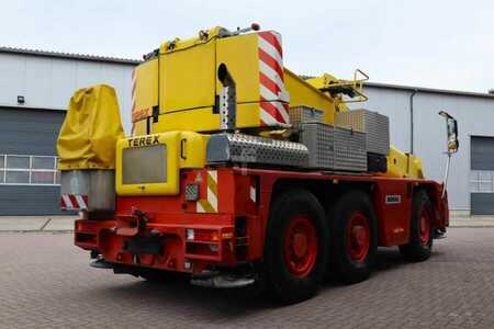 Demag AC-40 City 6x6 Drive And 6 Wheel Steering, 40t Cap