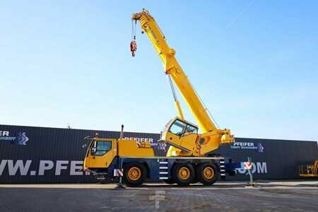 Liebherr LTM1055-3.1 Diesel, 6x6x6 Drive, 5 Sections 32.5m