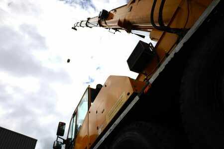 Siirrettävät nosturit 0 Terex Demag AC40 City Diesel, 6x6 Drive And 6-Wheel Stee (11)