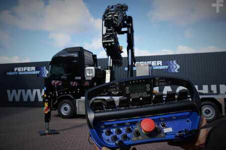Siirrettävät nosturit 0 Volvo FH16 10x4 With Cormach 150tm Crane Valid inspectio (5)