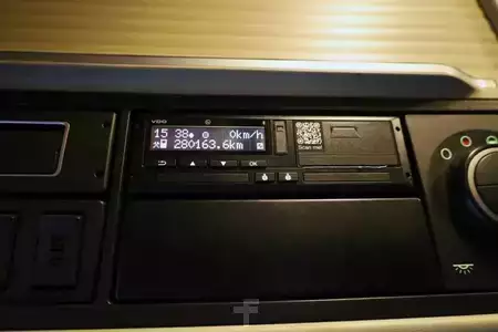 Truck 0 Volvo FH12 With Cormach 135t/m Crane Volvo FH12 10x4 Wit (5)