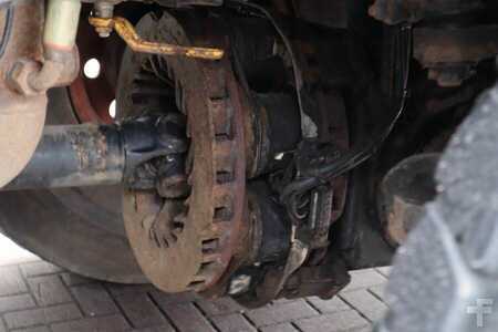 Outro 0 Grove GMK3060 Diesel, 6x6x6 Drive, 60t Capacity, 43m Mai (20)