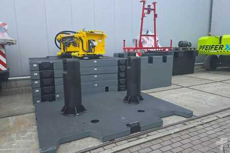 Miscelaneo 0 Grove GMK6300L-1 Available For Rent, Dutch Registration, (3)