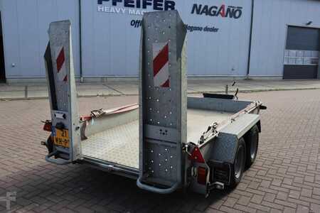 Trailers 0 Williams Ifor 2HB 2 Axel Trailer, 2.856 kg Capacity, Incl Loadin (2)