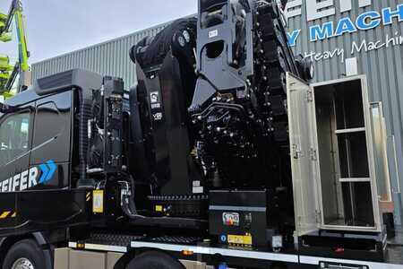 Ostatní 0 Volvo FH540 8X2 WITH HIAB 140TM CRANE Dutch Registration (16)