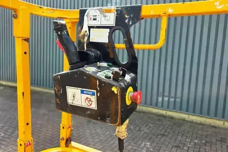Kompaktlader 0 [div] Compact 10N Electric, 10m Working Height, 230kg Ca (7)