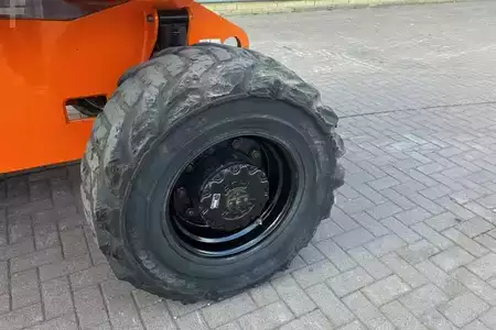 Kompaktlader 0 [div] 860SJ Diesel, 4x4 Drive, 28.2m Working Height, 22. (16)