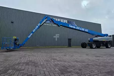 Kompakt lastare 2021 [div] SX135XC Diesel, 43m Working Height, 27.5m Reach, B (1)