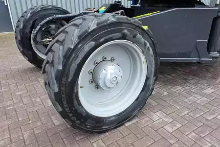 Kompakt lastare 2021 [div] SX135XC Diesel, 43m Working Height, 27.5m Reach, B (18)