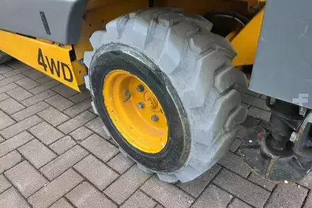 Kompakt lastare 2018 [div] Compact 12DX Diesel, 4x4 Drive, 12m Working Height (11)
