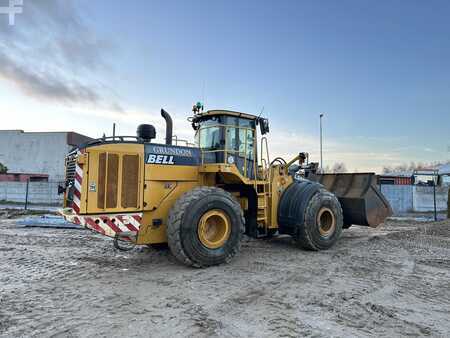 Radlader 2010 John Deere 744K Bell L2606E 25ton weight loader (5)