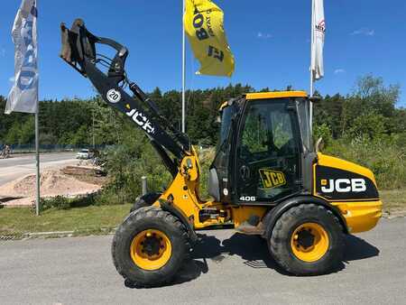 Pyöräkuormaajat 2015 JCB 406 (2)