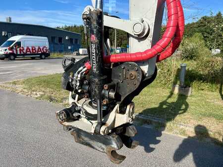 Pelles sur chenilles 2021 Takeuchi TB 370 CV V5 Rototilt (10)