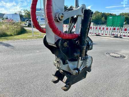 Pelles sur chenilles 2021 Takeuchi TB 370 CV V5 Rototilt (11)