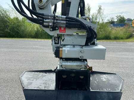 Minikaivinkoneet 2024 Takeuchi TB 225A V5 (14)