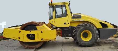 BOMAG BW332 DI POLYGON