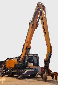 Anyagkezelő 2015 Liebherr LH40 M (1)