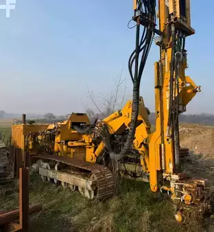 Drehbohrgerät 2000 KLEMM KR804-1 (1)