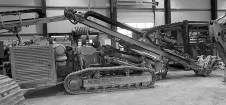 Rotary Drilling Rig 2015 KLEMM KR806-3F (1)