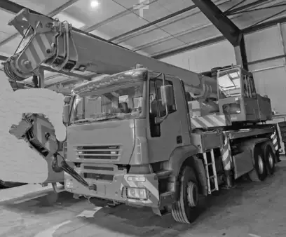 Dźwigi mobilne 2014 Iveco Magirus (1)
