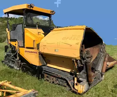 Pásové finišery 2009 Demag DF65 C (1)