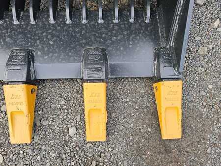 Vedlegg 2025 OilQuick OQ 70/55 łyżka przesiewająca | screening bucket (12)