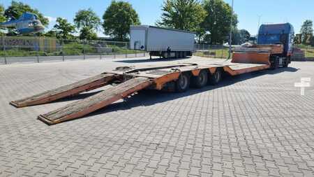 Ostatní 2004 Müller-Mitteltal 3 osiowa naczepa zagłębiana najazdy hydrauliczne (8)