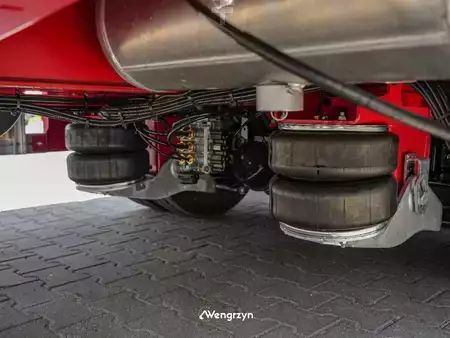 Ostatní 2026 MAX Trailer Tridem | 3 axle | Hydrauliczne najazdy (18)