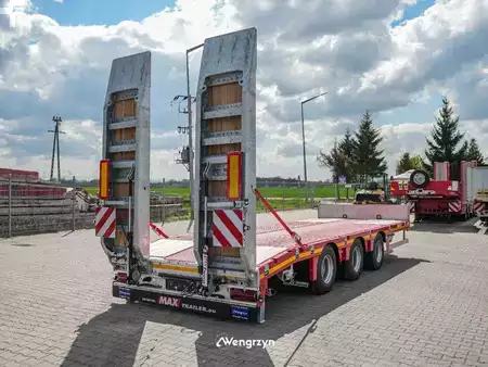 Ostatní 2026 MAX Trailer Tridem | 3 axle | Hydrauliczne najazdy (2)