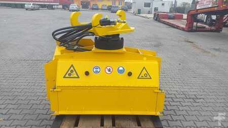 Přídavná zařízení 2021 Windhoff Nowy Mulczer - kosiarka bijakowa (6)