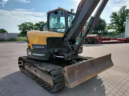 Rupsgraafmachines 2017 Volvo ECR 88 D (16)