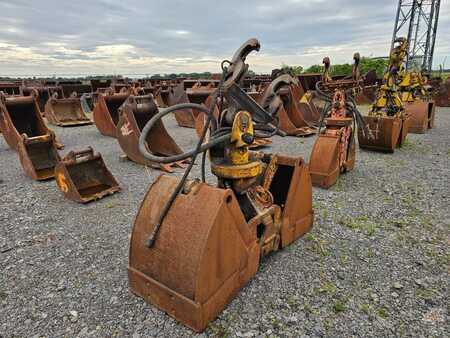 Implementos 0 SMP ATLAS T 620 chwytak kolejowy | rail grab (3)