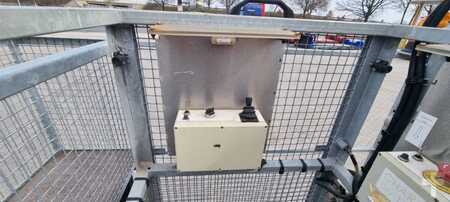 Altri 2011 France Elevateur LOR'AXE | Catenary vehicle | Do obsługi trakcji (14)