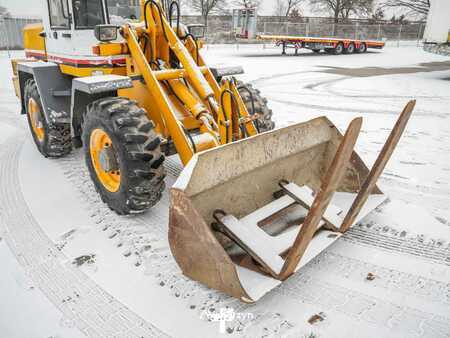 Pyöräkuormaajat 1994 SCHAEFF SKL 831 ładowarka kołowa | wheel loader (10)