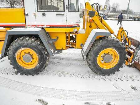Pyöräkuormaajat 1994 SCHAEFF SKL 831 ładowarka kołowa | wheel loader (11)