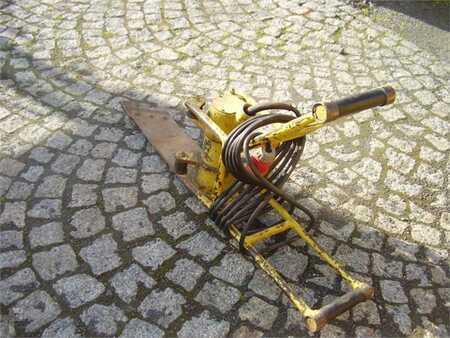 Sonstige 2008 Robel STUMEC GEISMAR STOPA ZAGĘSZCZARKA ELEKTRYCZN (2)