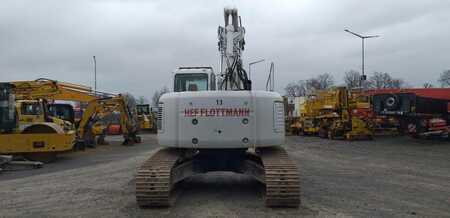 Lánctalpas kotrógép 2005 [div] Koparka gąsienicowa KOBELCO SK 235 SRNLC-1ES (5)