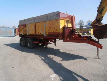 Ostatní 1970 [div] Przyczepa rolnicza tandem ATCOMEX KOB 12/20 (1)