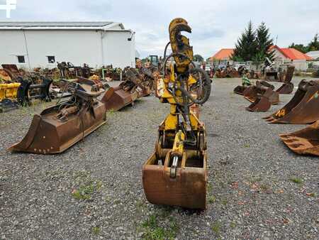 SMP T 620 chwytak kolejowy | rail grab