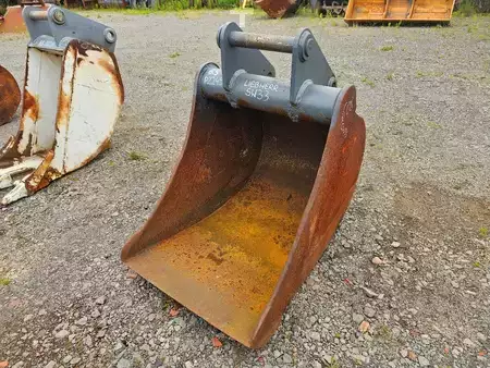 Přídavná zařízení 0 Liebherr SW 33 80cm Używana łyżka do koparki (1)