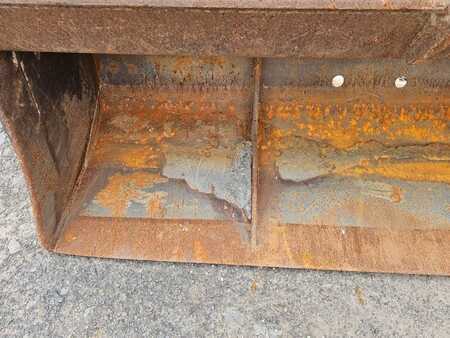 Vedlegg 0 OilQuick OQ 70 łyżka skarpowa | ditching slope bucket (11)