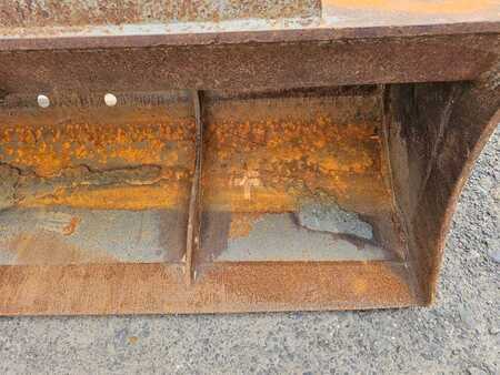 Vedlegg 0 OilQuick OQ 70 łyżka skarpowa | ditching slope bucket (13)