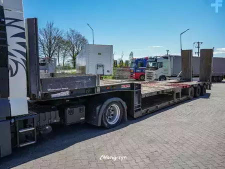 Muut 2007 Kempf 3 axle Semi | Tiefbett | Hydraulic ramps (5)