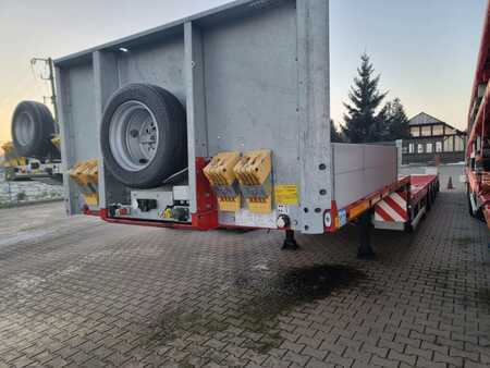 Ostatní 2024 MAX Trailer Semi 4 axle | 76cm | Ausziehbar | Faymonville (19)