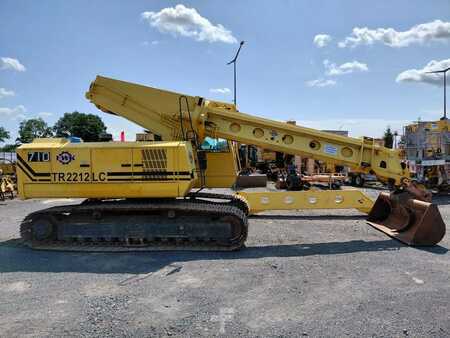 Rupsgraafmachines 1998 [div] Koparka gąsienicowa teleskopowa EWK TR 2212 LC (12)