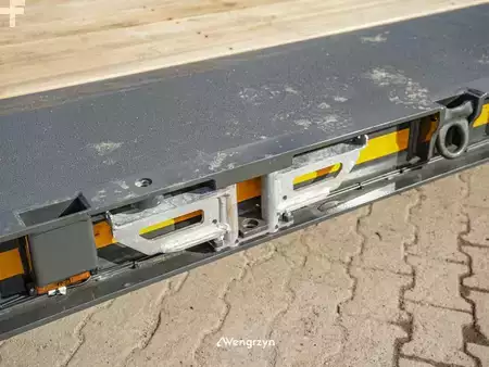 Miscelaneo 2026 MAX Trailer 2 osiowy tiefbett, lowbed zawieszenie pneumatyczne (12)