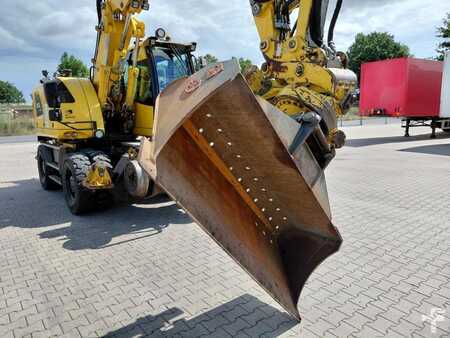 Mobil gravemaskin 2019 Liebherr A 922 Rail Litronic koparka dwudrogowa excavator (10)