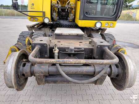 Mobil gravemaskin 2019 Liebherr A 922 Rail Litronic koparka dwudrogowa excavator (18)